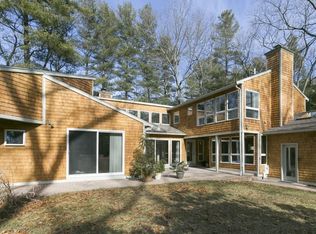 97 Lincoln Rd, Lincoln, MA 01773