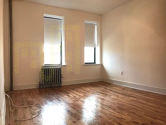 5th image of 402 Beach 25 St #1A
