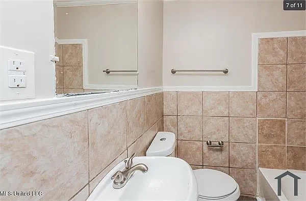 3235 Santee St — Photo 8