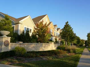 2110 Shermer Rd, Glenview, IL 60026