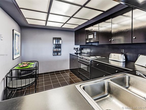 5th image of 3200 N Port Royale Dr N #2104