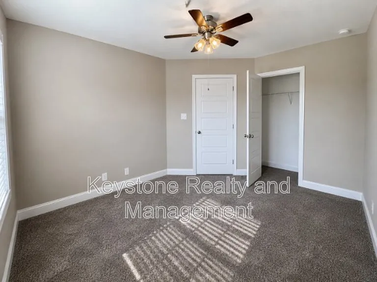 108 Banagher Ct — Photo 12