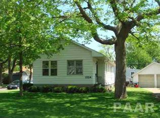 1224 Sommerset St, Pekin, IL 61554