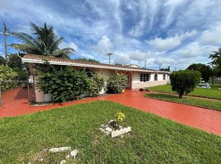 20685 NE 2nd Ave, Miami, FL 33179