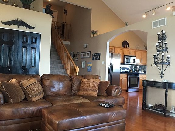 2nd image of 30853 Slalom Ln