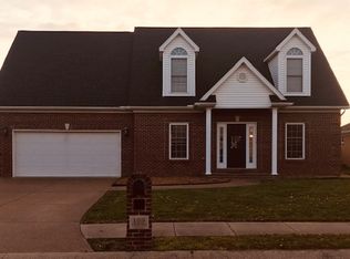 109 Auburn Dr, Newburgh, IN 47630