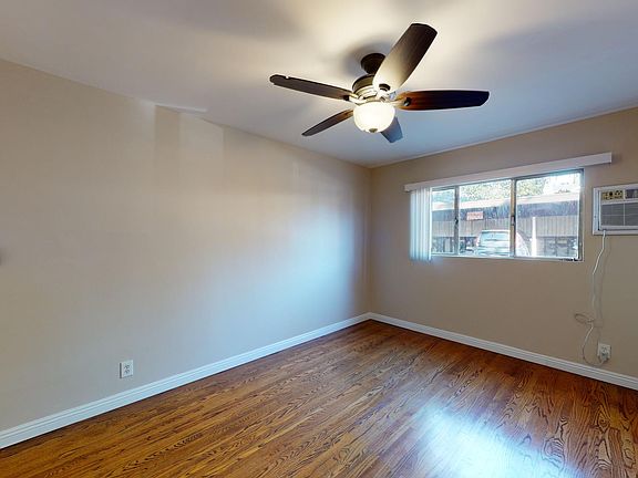 4th image of 460 S Madison Ave #1