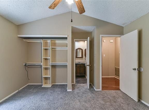 5th image of 7425 Canoga Cir
