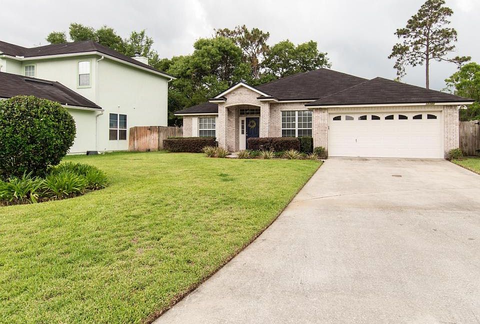 1st image of 12360 Wavyleaf Ct