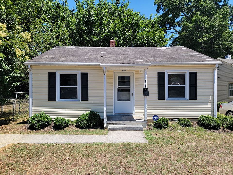 1st image of 712 W Terrell St
