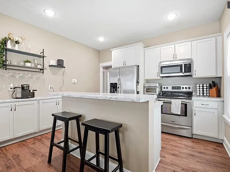 803 Osage St — Photo 10