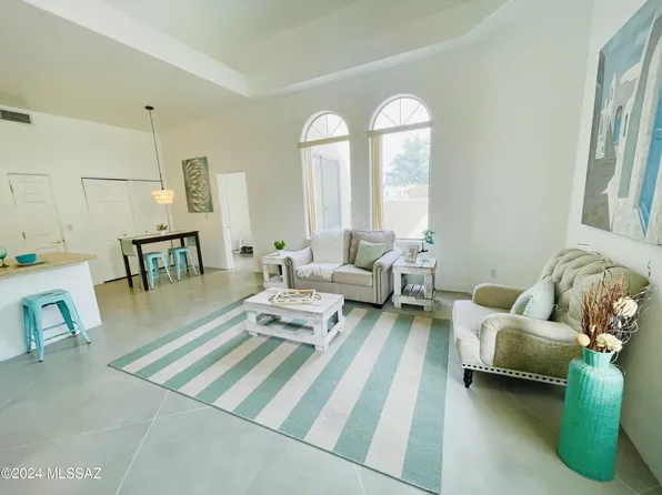 2379 W Via Di Silvio, Tucson, AZ 85741