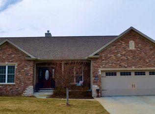 2804 Alana Way, Bloomington, IL 61704