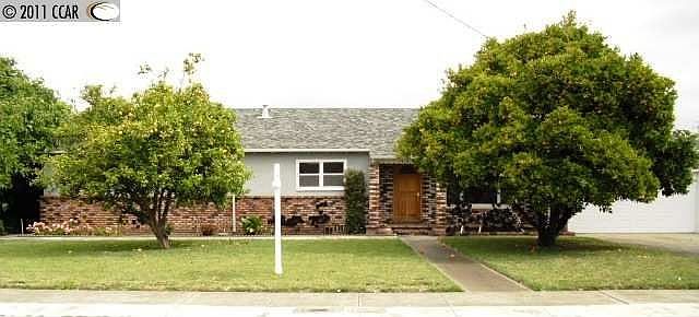 1st image of 407 Bradrick Dr
