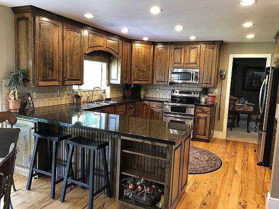 4th image of 10043 S Lindsay Wood Ln
