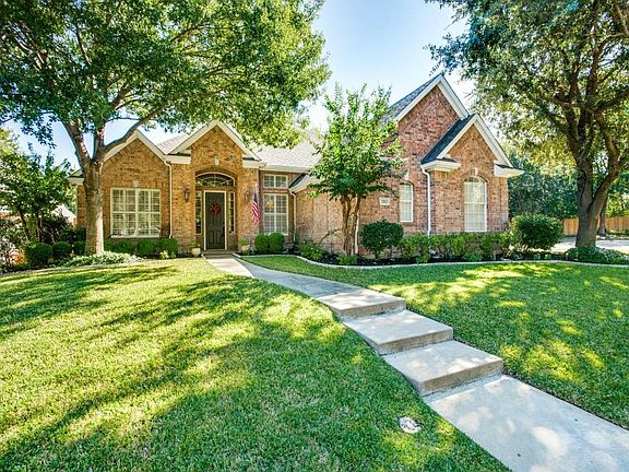 2nd image of 2813 Whitetail Ct
