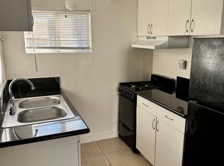 8010 Norton Ave APT 11, Los Angeles, CA 90046