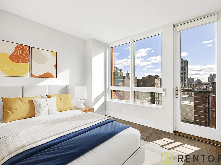 155 Meserole St #5B — Photo 5