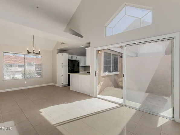 1633 E LAKESIDE Drive #35, Gilbert, AZ 85234