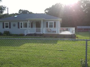 745 Mount Torrey Rd, Lyndhurst, VA 22952