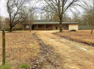 304 Sayles Rd, Duck Hill, MS 38925