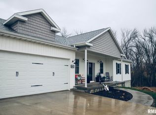 612 36th Ave N, Clinton, IA 52732