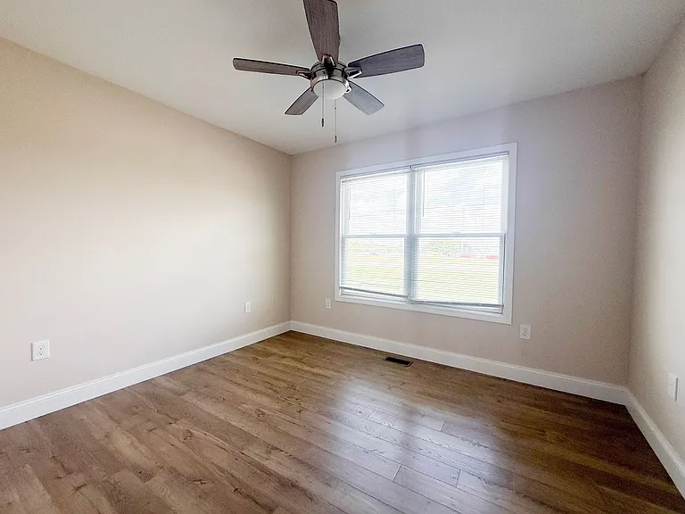 2731 Cook Rd — Photo 14