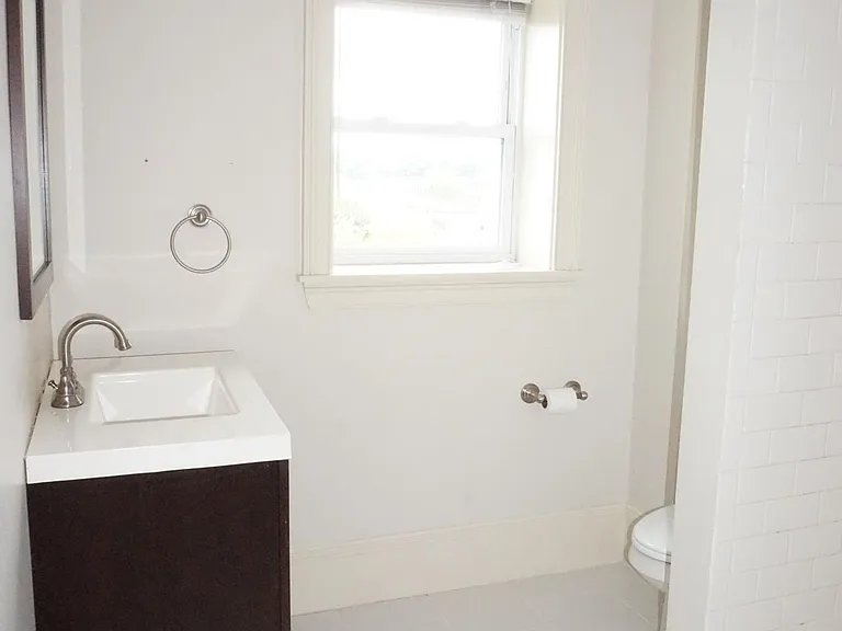 2 Ames St #2 — Photo 13