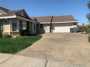 5628 Montclair Cir, Rocklin, CA 95677