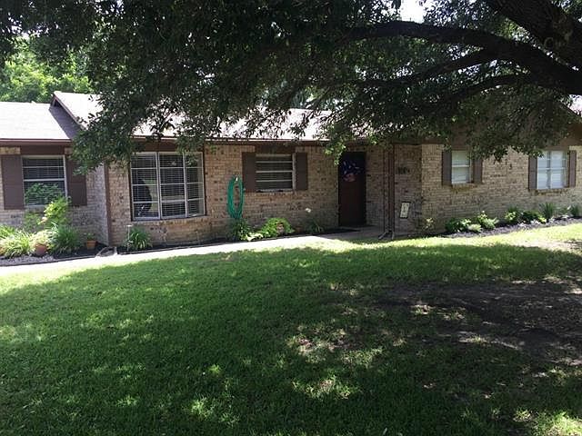 1st image of 575 Greenbriar Ln