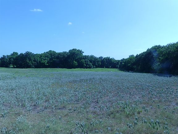 3rd image of 1691 W Alamo Rd