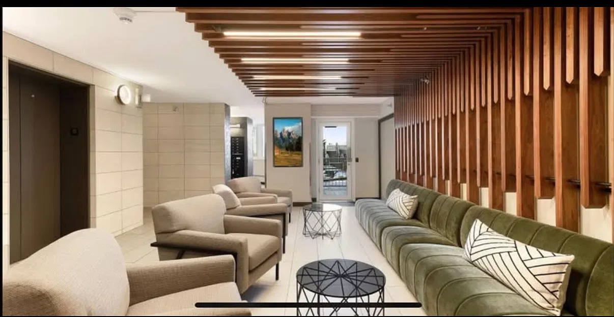 1 bed, 700 sqft, $1,600 — Photo 1