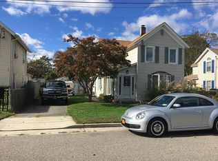 58 Evergreen Ave, Patchogue, NY 11772