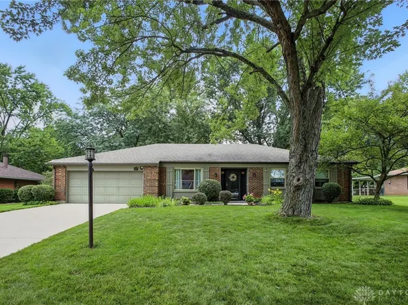 3797 Willow Creek Dr, Dayton, OH 45415
