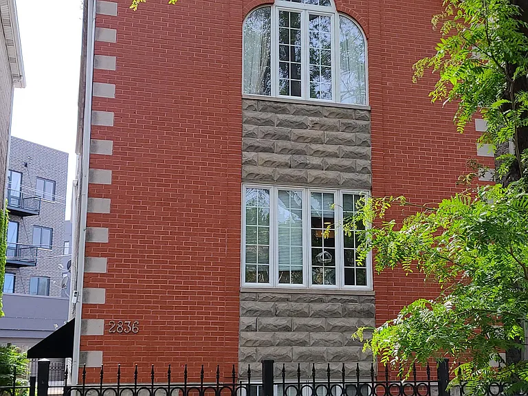 2836 N Damen Ave #2 — Photo 7