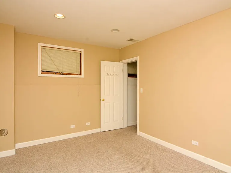 1720 W Augusta Blvd #2 — Photo 15