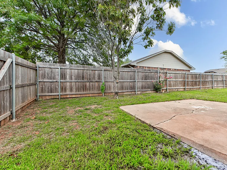 501 N Morgan Dr — Photo 40