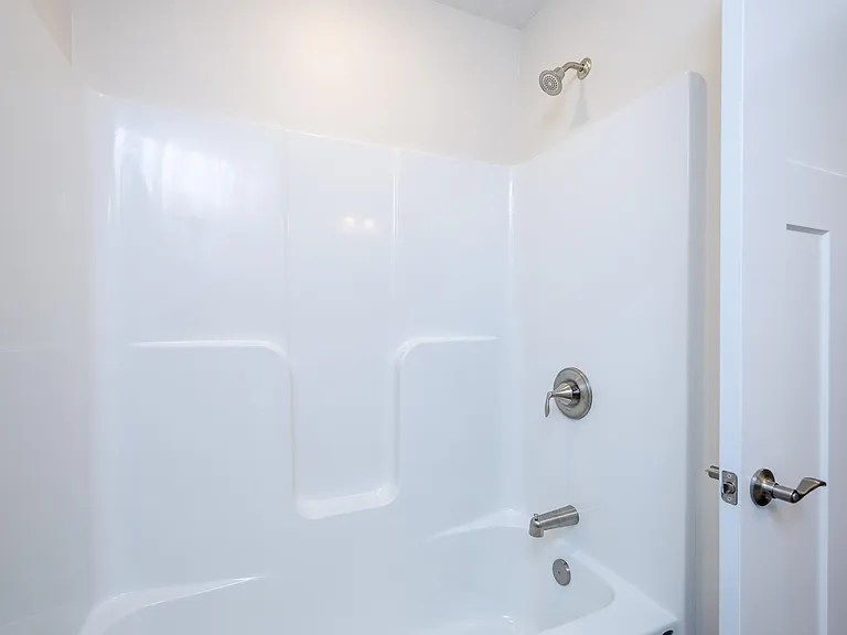 9250 Brook Hollow Ln — Photo 17