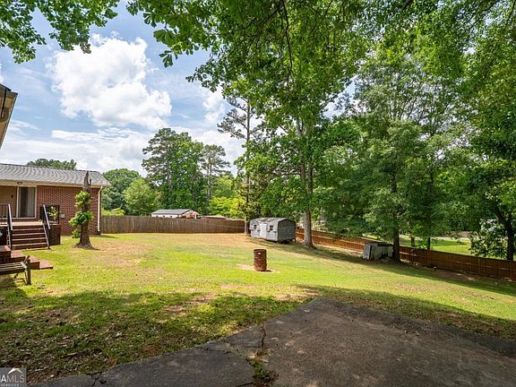 3rd image of 1334 Sherri Ln
