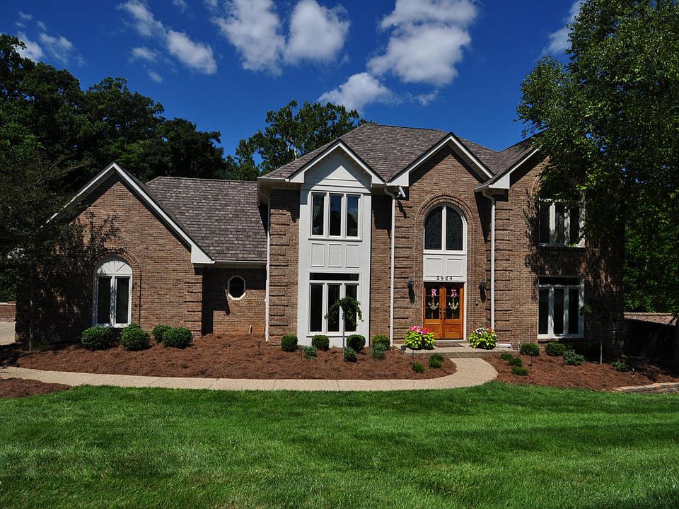 1st image of 2824 Avenue Of The Woods
