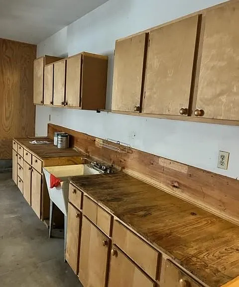 7586 Hoffacker Rd — Photo 13