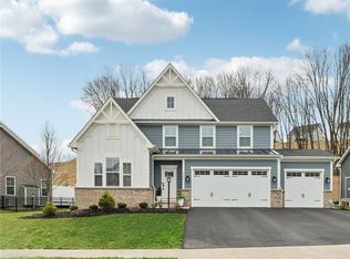 320 Crest Ln, Mars, PA 16046