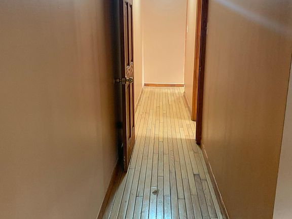 5th image of 1145 Saint Lawrence Ave APT 3