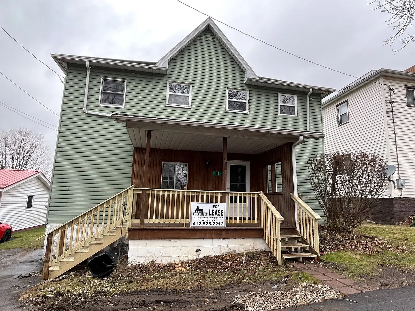 116 Evans St photo 1