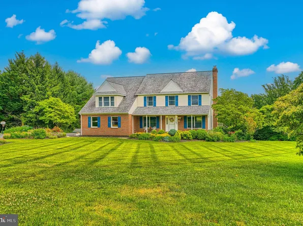 2224 Warfield Dr, Forest Hill, MD 21050