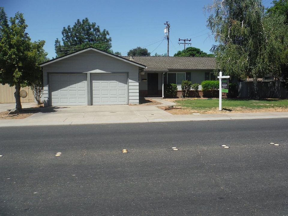 2nd image of 427 Cottage Ave