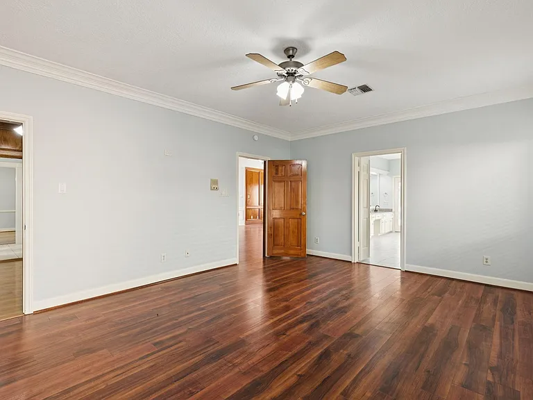 14819 Walbrook Dr — Photo 20