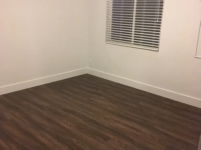 355 S Main St #9 — Photo 9