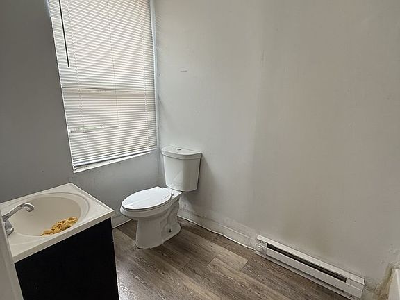 5th image of 5119 Chestnut St #2R