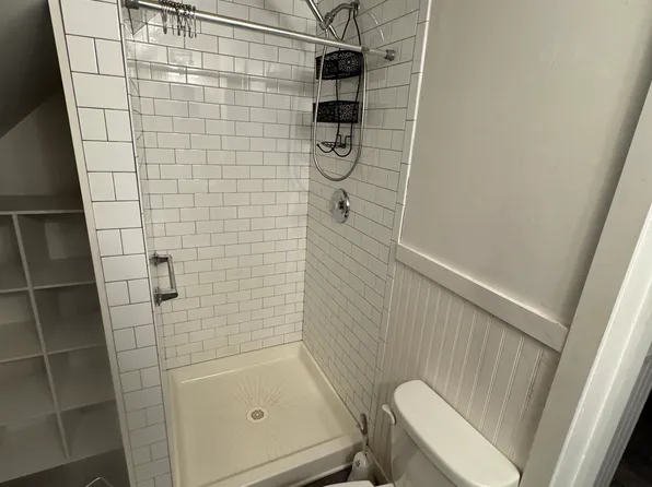 1712 Brevier Ave #Up, Cleveland, OH 44113